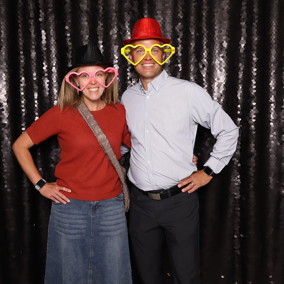 Photo booth session from a fall wedding in Utah