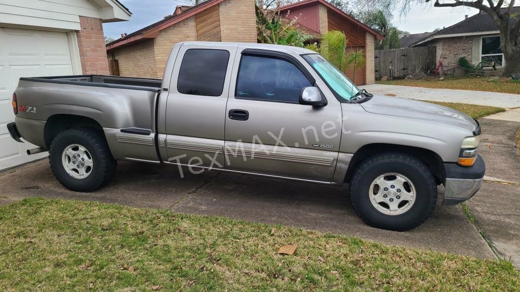 Pearland Estate Auction