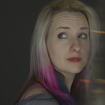 Sarah Sharp Headshot.jpg