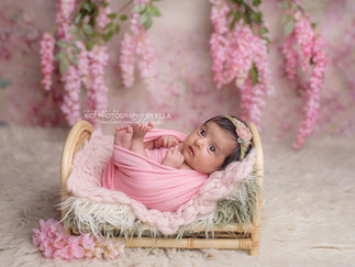 newborn session Wolverhampton baby boy neutral setup
