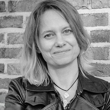 Helga Van Peer-square.jpg
