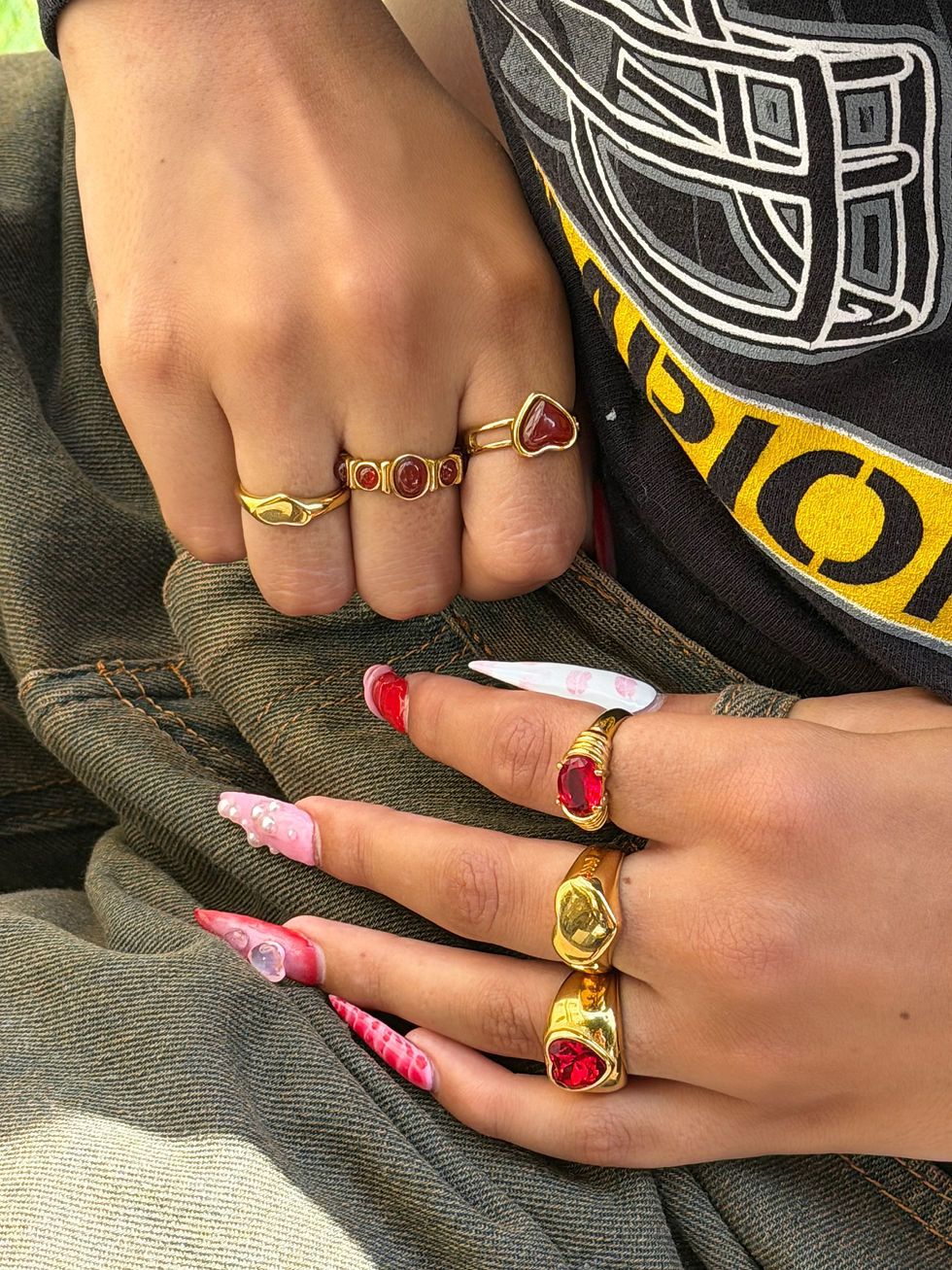 Thumbnail: Cherry Heart Ring