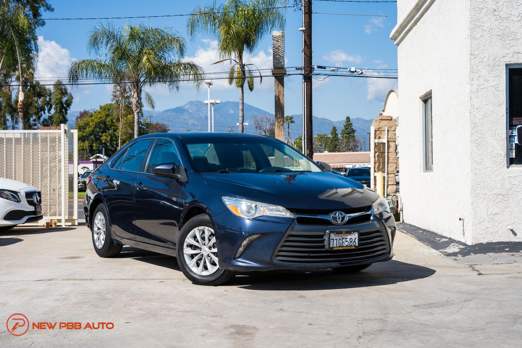 2016 Toyota Camry LE