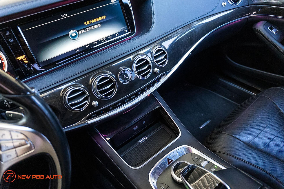 縮圖：2016 Mercedes-Benz S-Class S 550