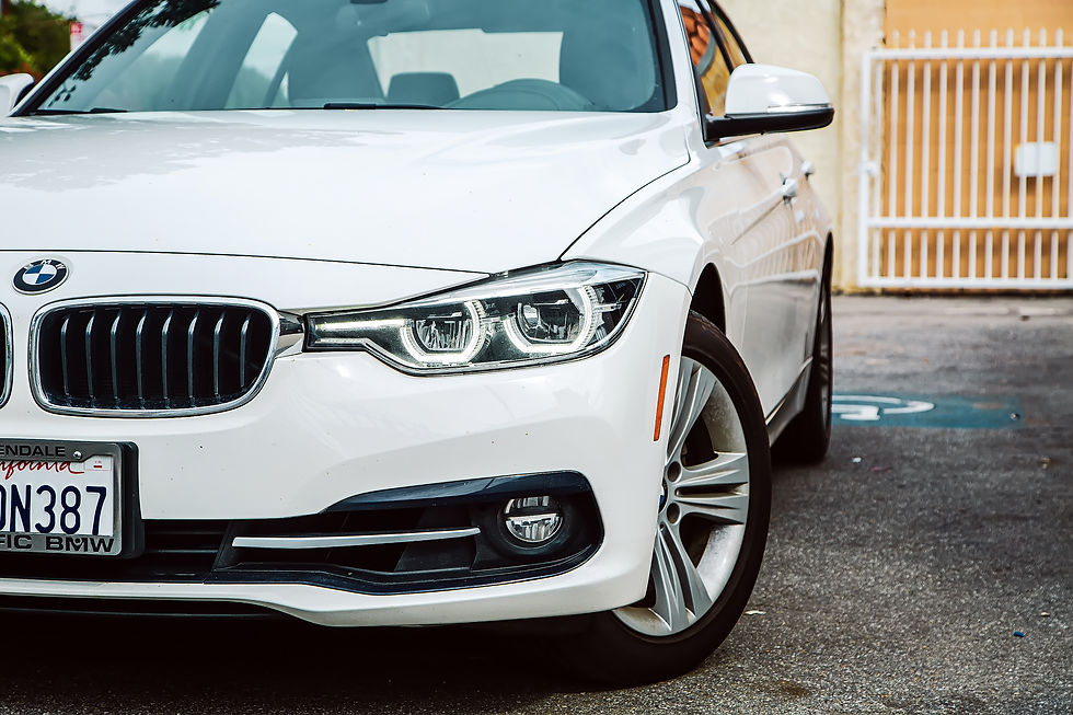 Thumbnail: 2018 BMW 3 Series 330i Sedan