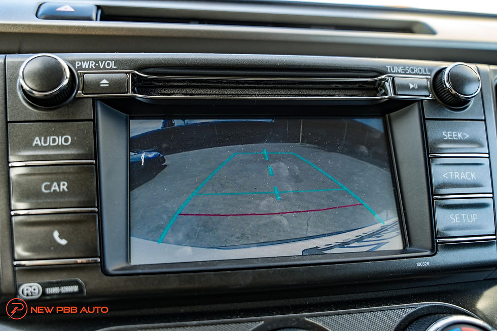 Thumbnail: 2014 Toyota RAV4 LE