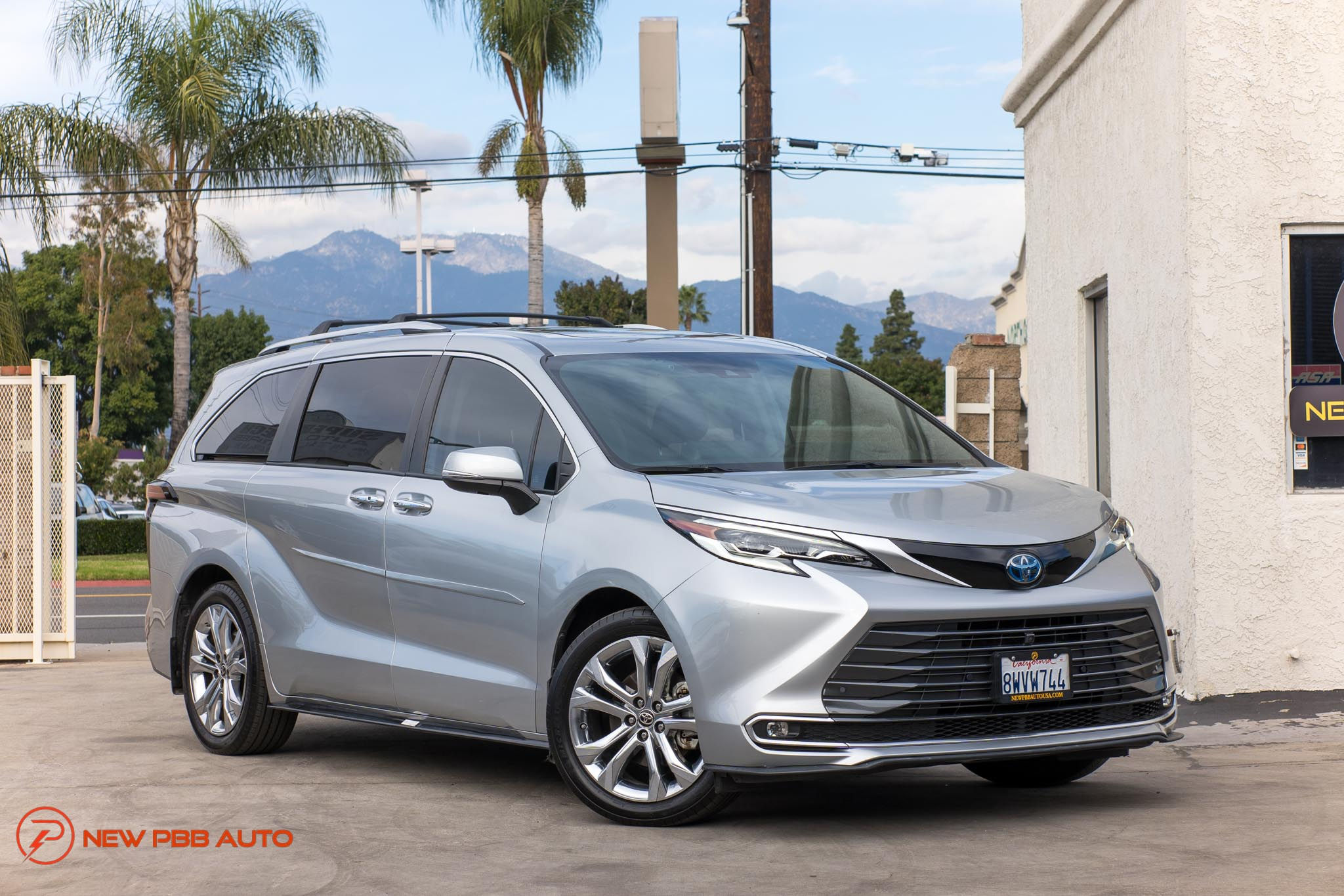 2021 Toyota Sienna Platinum 7-Passenger