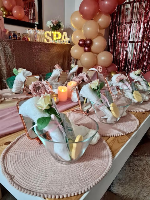 Add on table for mini pamper.jpg