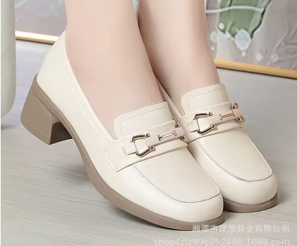 Sapatos Femininos de Primavera e Outono – Pumps Rasos com Detalhe em Cristal, Confortáveis, Sola Gro