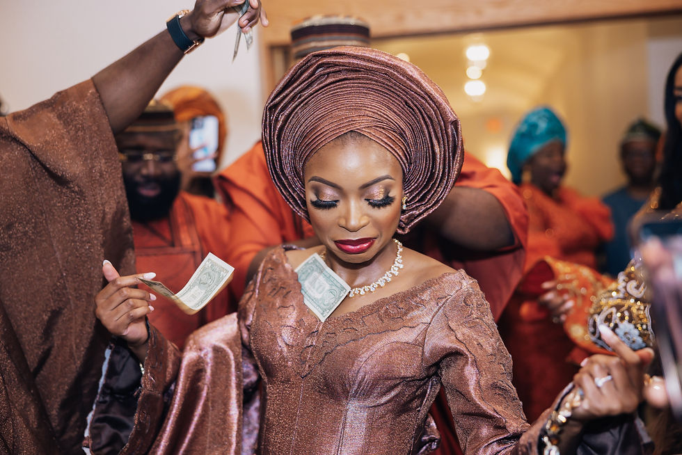 Money Dance/Spraying Money Nigerian Wedding
