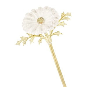 お花を髪につけてる女の子って素敵ですよね。かんざしのOEMは和心で♪	