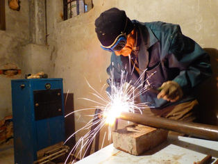 熟練技術者が減少…IoTがサポートする技能伝承とは？