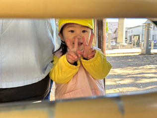 神社公園へ♬ まいか先生投稿
