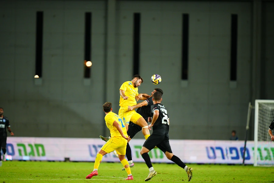 סיבוב ח' בגביע המדינה. מכבי הרצליה נגד הפועל עכו