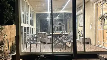 סגירת מרפסת גינה + פרגולה חשמלית