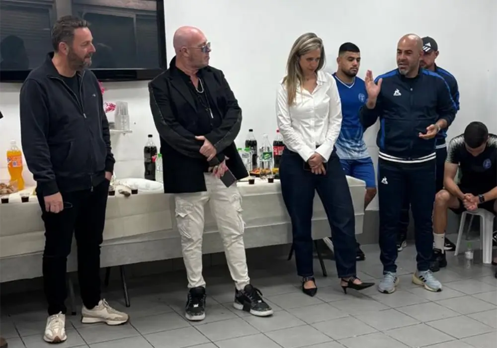 הרמת כוסית לקראת חג הפסח