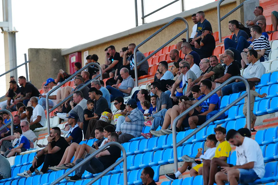 הפועל "אלמוג" עכו נגד הפועל רעננה - מחזור 9 בליגה הלאומית