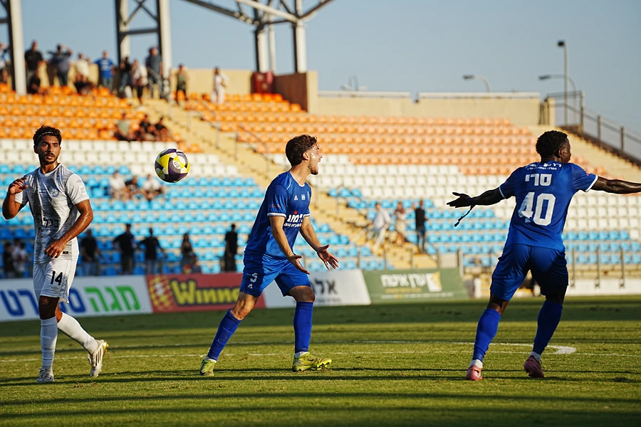 הפועל עכו נגד מ.ס. קרית ים - מחזור 11 בליגה הלאומית