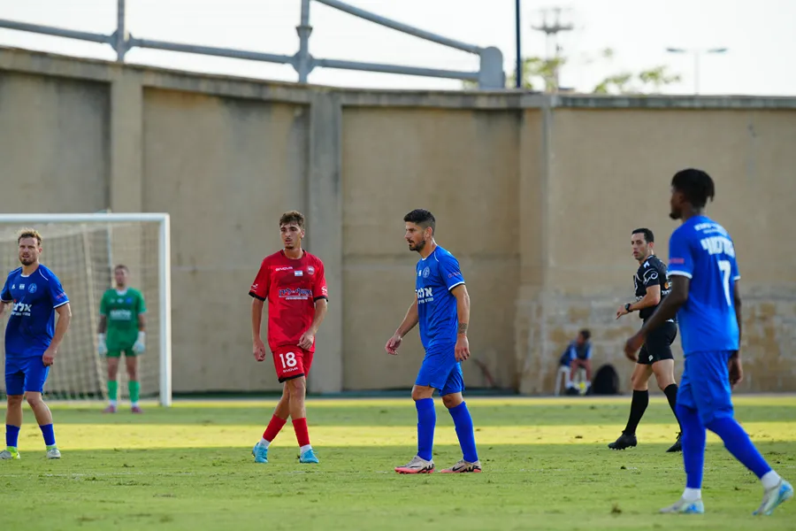 הפועל "אלמוג" עכו נגד הפועל רעננה - מחזור 9 בליגה הלאומית