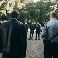 פינוי דיירים ופולשים