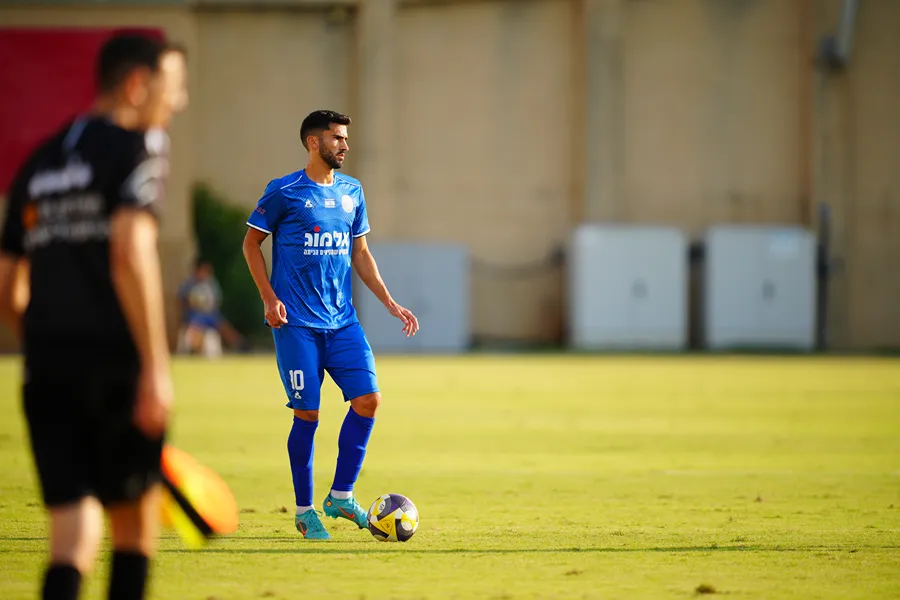 הפועל "אלמוג" עכו נגד הפועל רעננה - מחזור 9 בליגה הלאומית