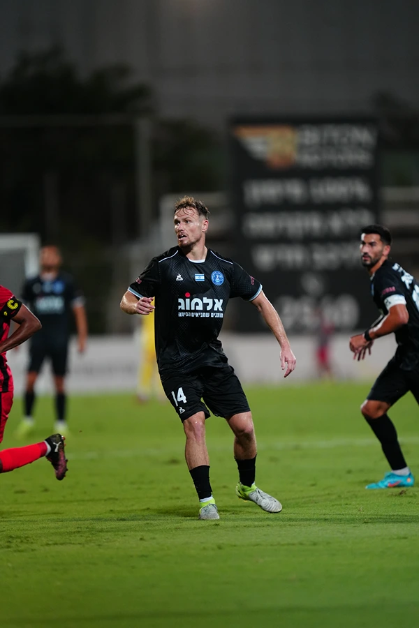 הפועל חדרה - הפועל עכו 2:1