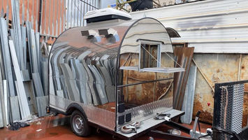 פוד טראק נירוסטה קטן