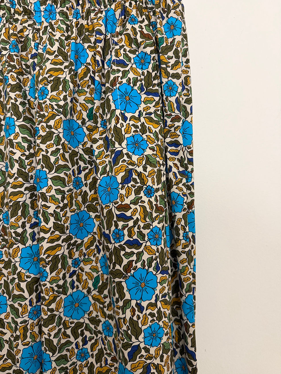 Miniature : Pantalon magique Johanna 