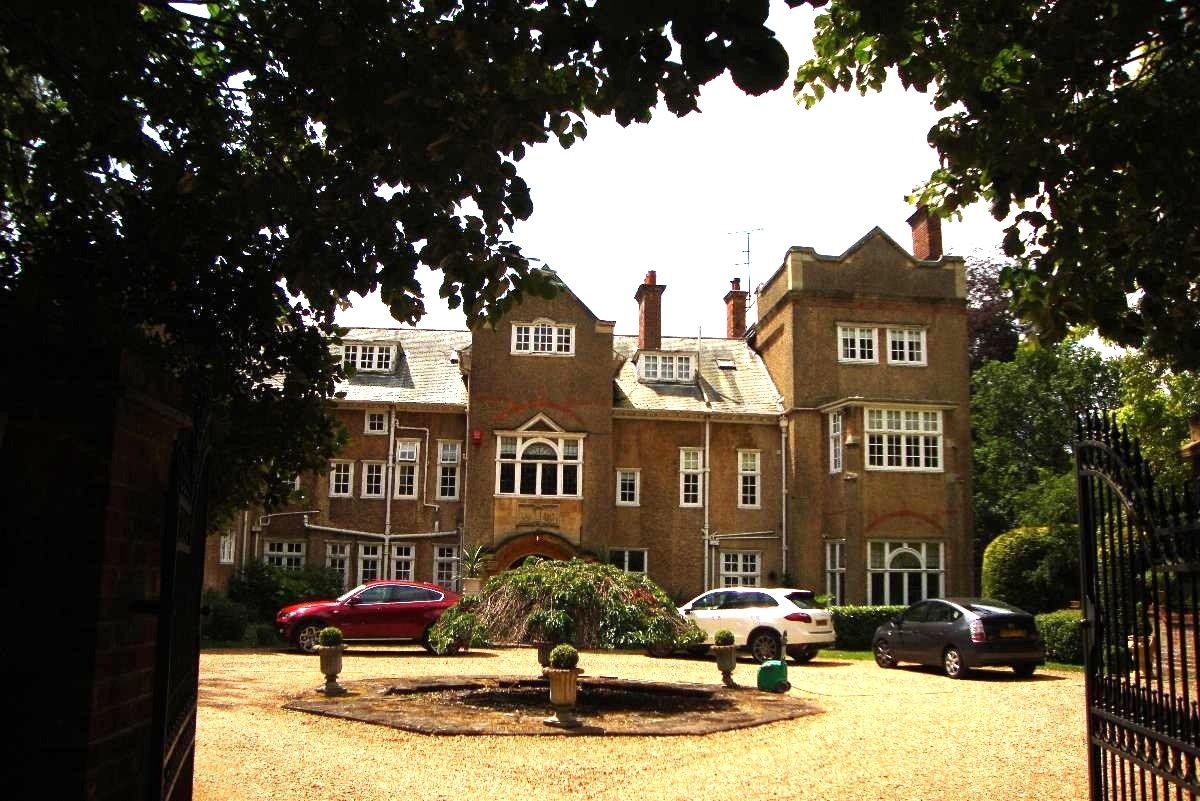 The Victor Farrar Partnership — architectural project photograph 4 from the business website