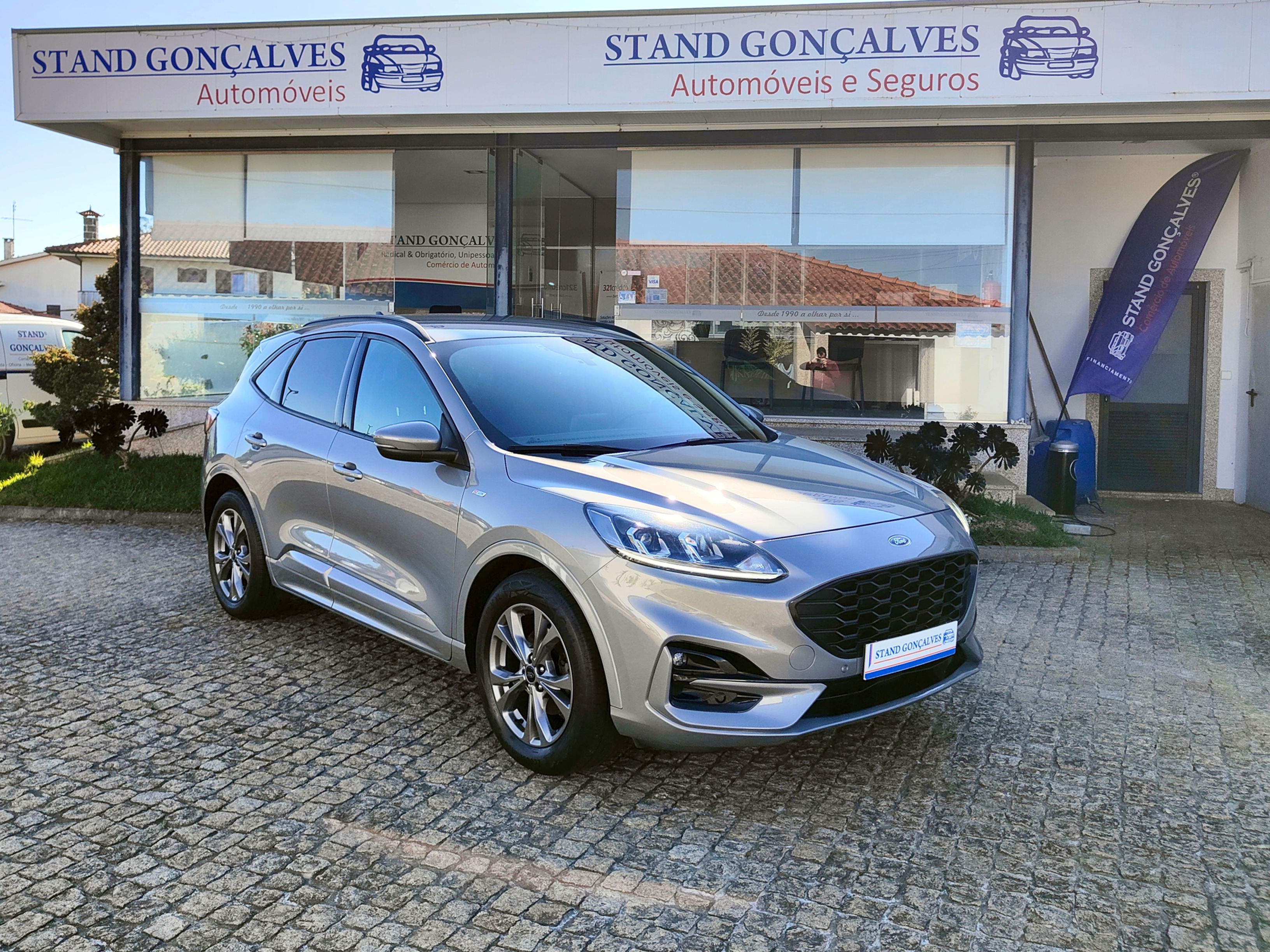 Ford Kuga 1.5 EcoBoost ST-Line! (150Cv)