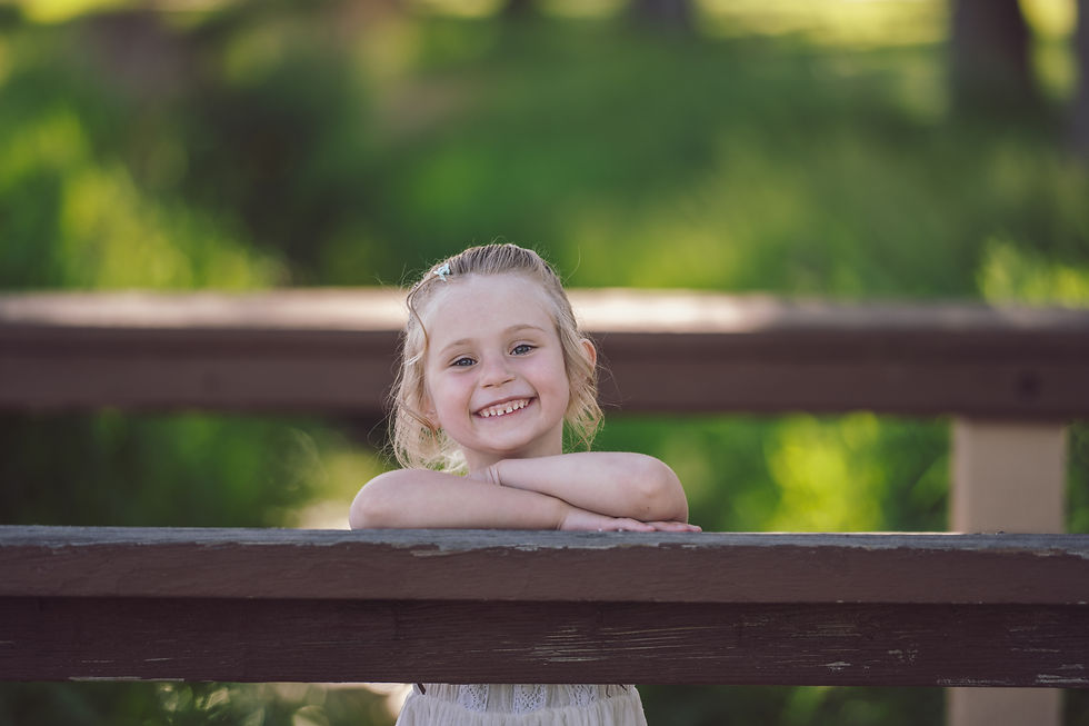 Family portrait session at Eagle Island State Park, Eagle Idaho — Studio4one5
