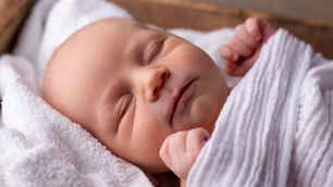 When Should You Book a Newborn Photographer? A Boise Parent's Guide
