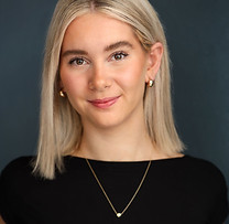 Lauren.jpeg