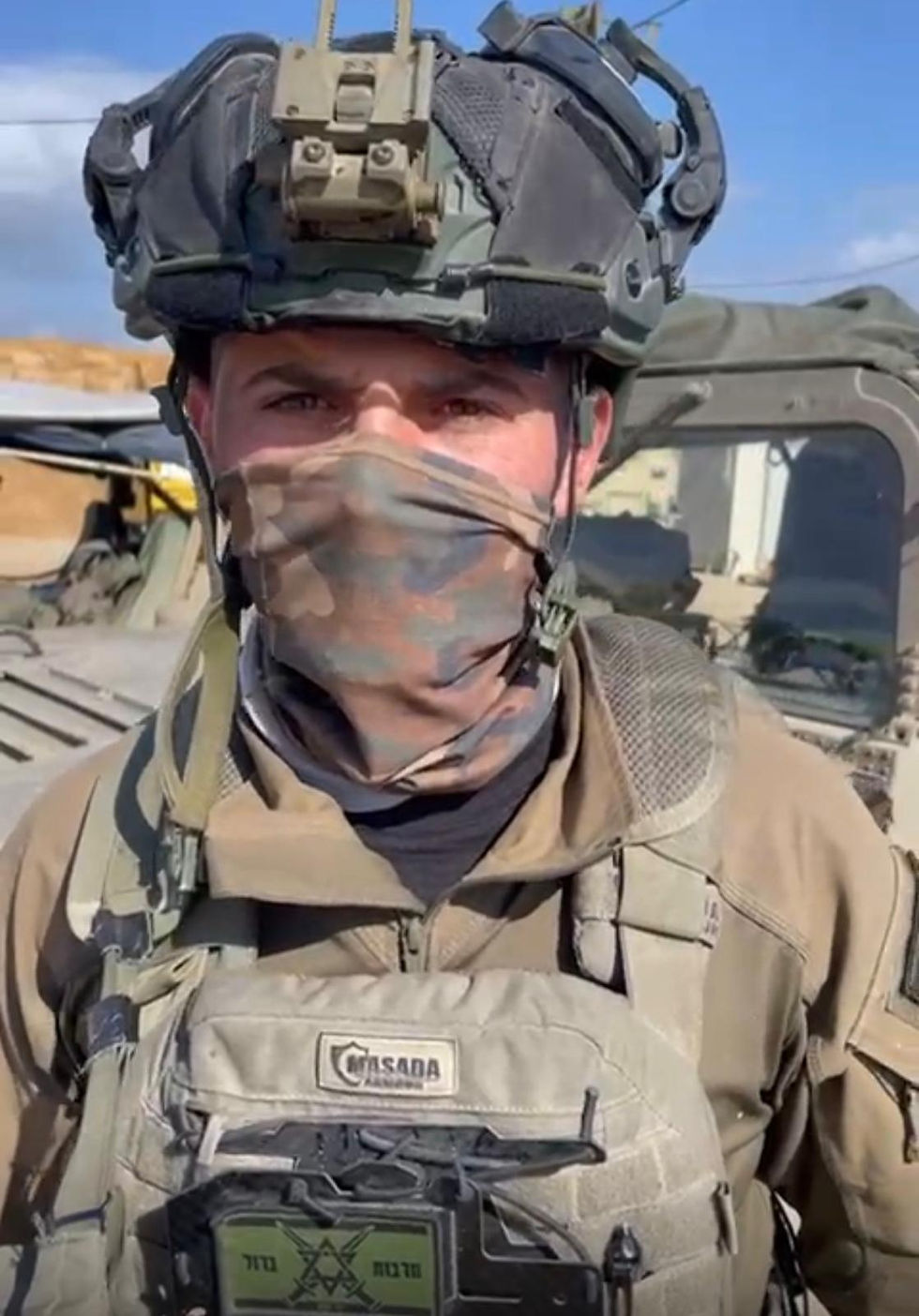 Medic says thank you Picture from Gaza.jpeg