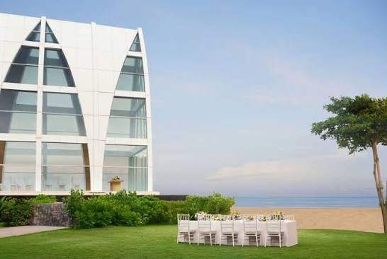 Ritz-Carlton _ Chapel Lawn