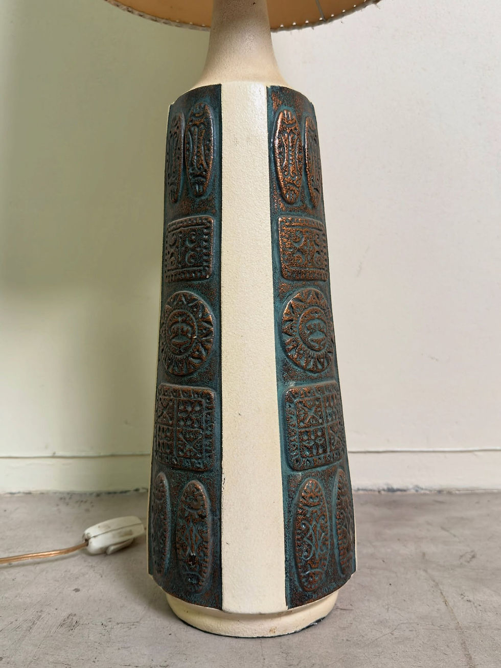 Thumbnail: Mid-century rare statement ceramic lamp with rich carved detail and a silk shade