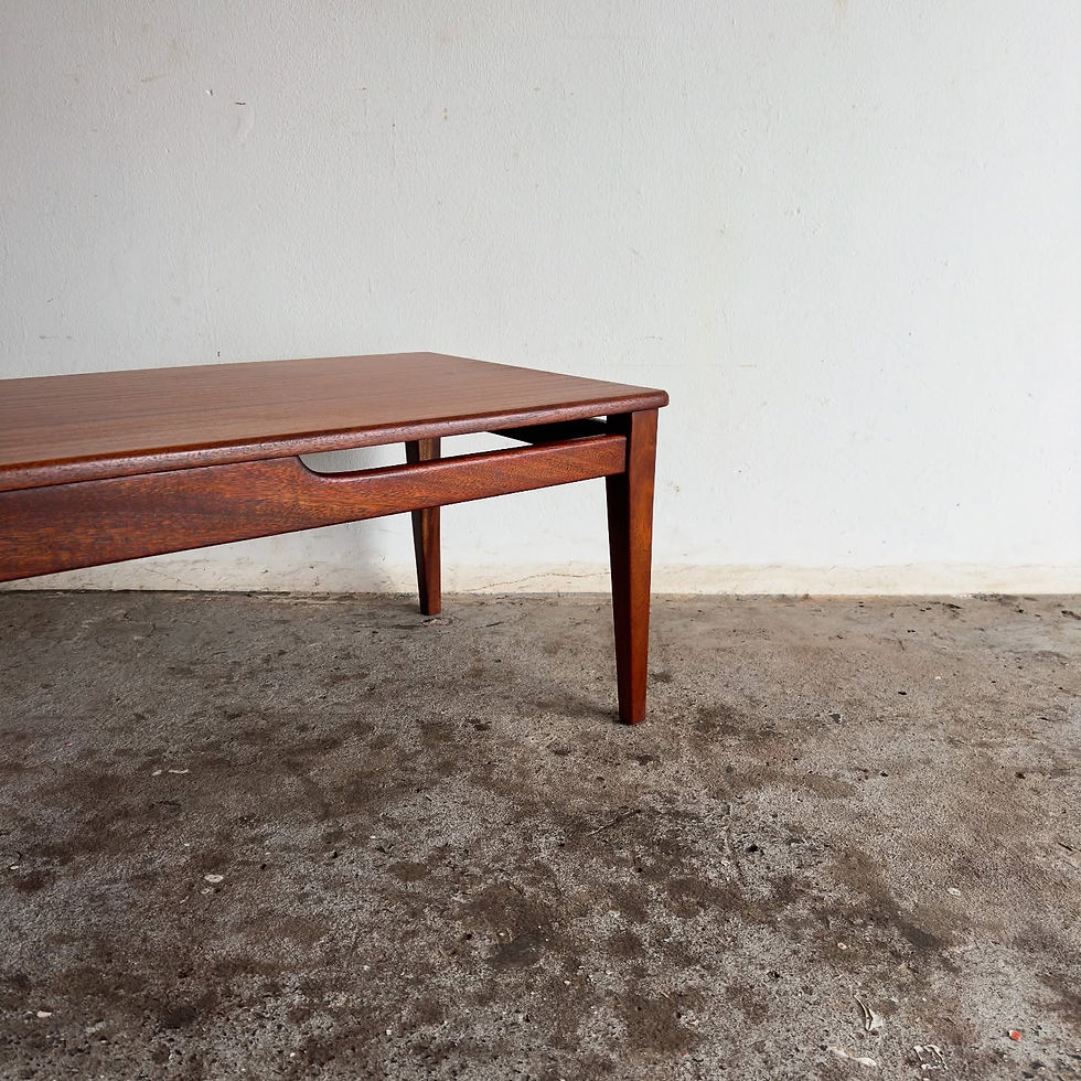 Thumbnail: Mid-century long coffee table