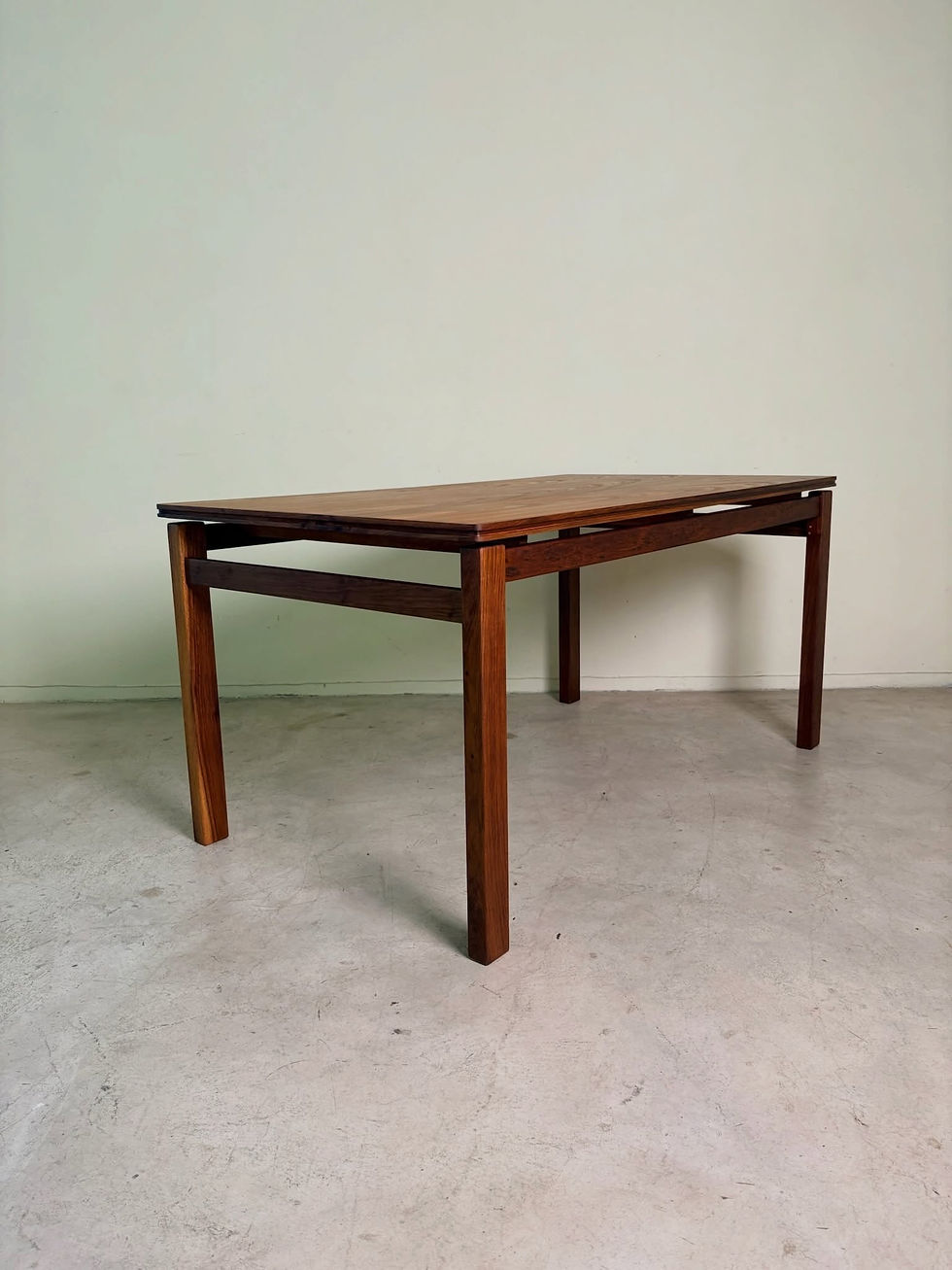 Thumbnail: Mid-century 6 seater kiaat dining table with floating-style top