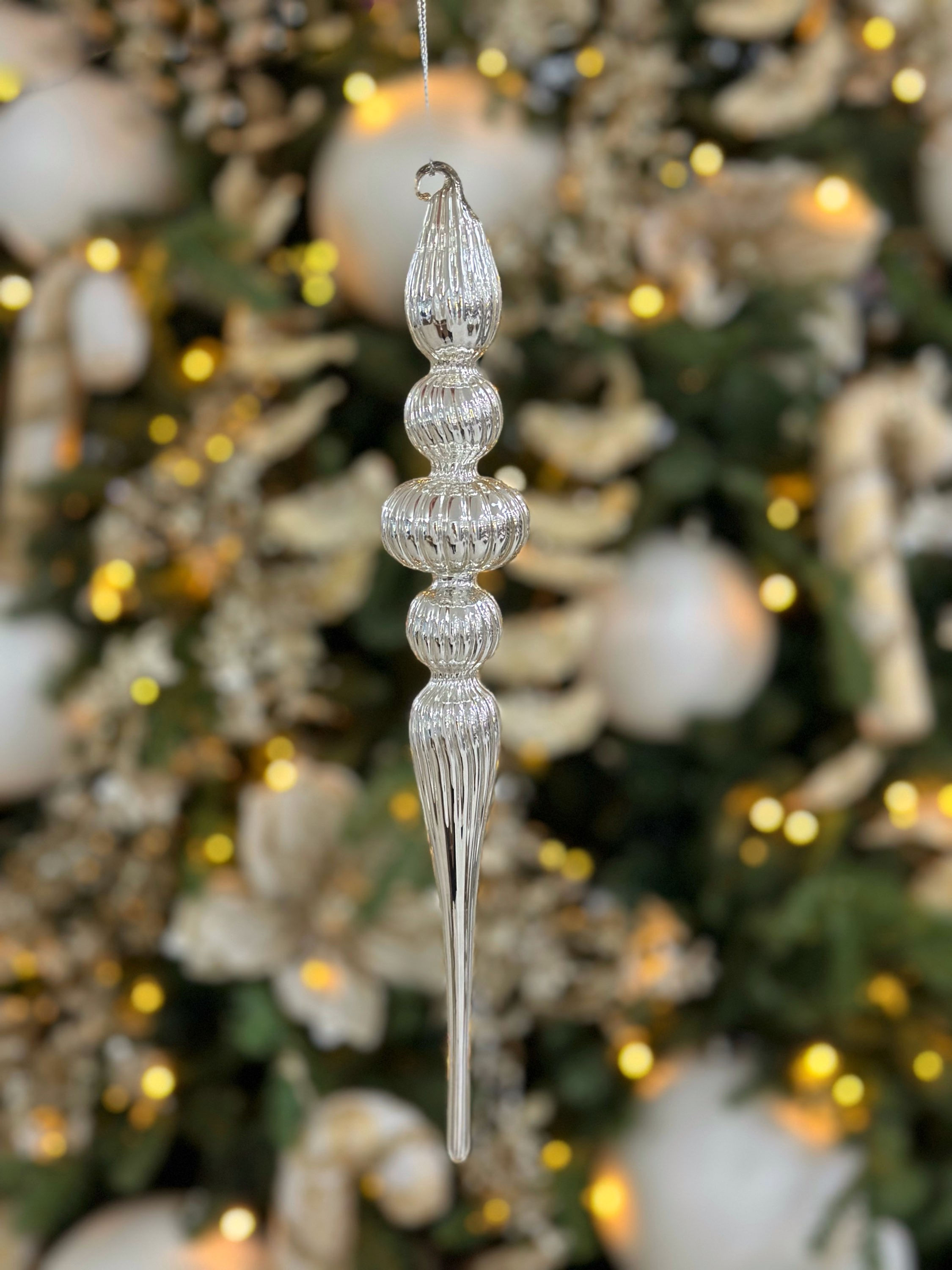 Sklenená vianočná ozdoba strieborná 28 cm x 4,5cm