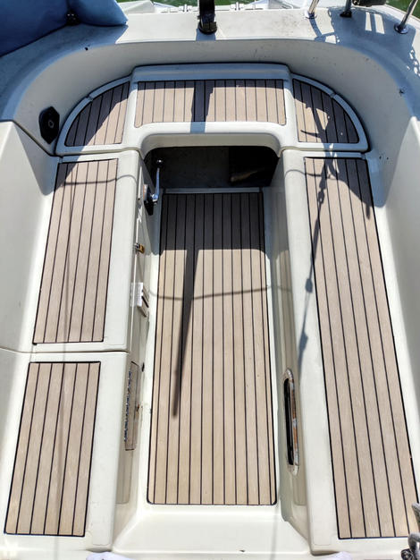 Elan 33