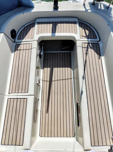 Elan 33