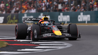 Max Verstappen pole at Silverstone