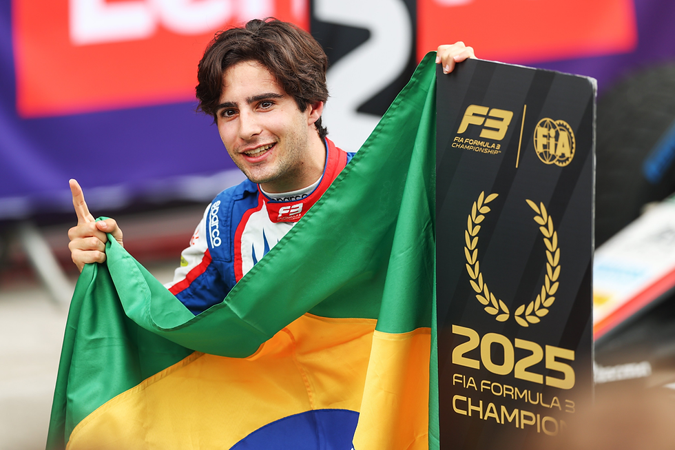 Câmara blitzes the field in Hungary to claim the FIA Formula 3 title