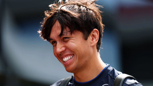 Alex Albon 2025