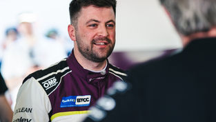 Dan Rowbottom wins BTCC qualifying race at Donington Park
