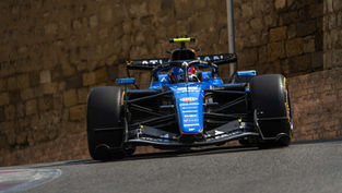 Sainz calls Q3 return a small victory hours before Baku grid penalty