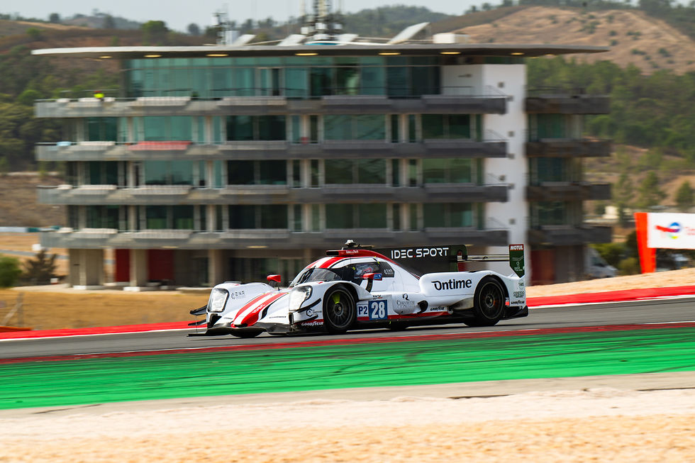 White No.28 car with the special 10th anniversary livery during FP1 | Credit: IDEC Sport