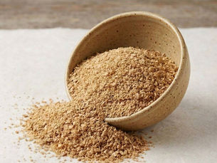 Rice Bran for Horses: Weight Gain, Calories, Omega Balance, and Who Should Avoid It