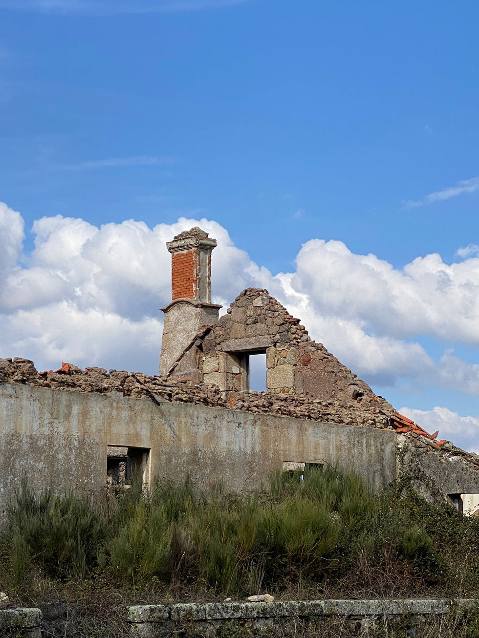 Serra is Burning, Before the Fire.