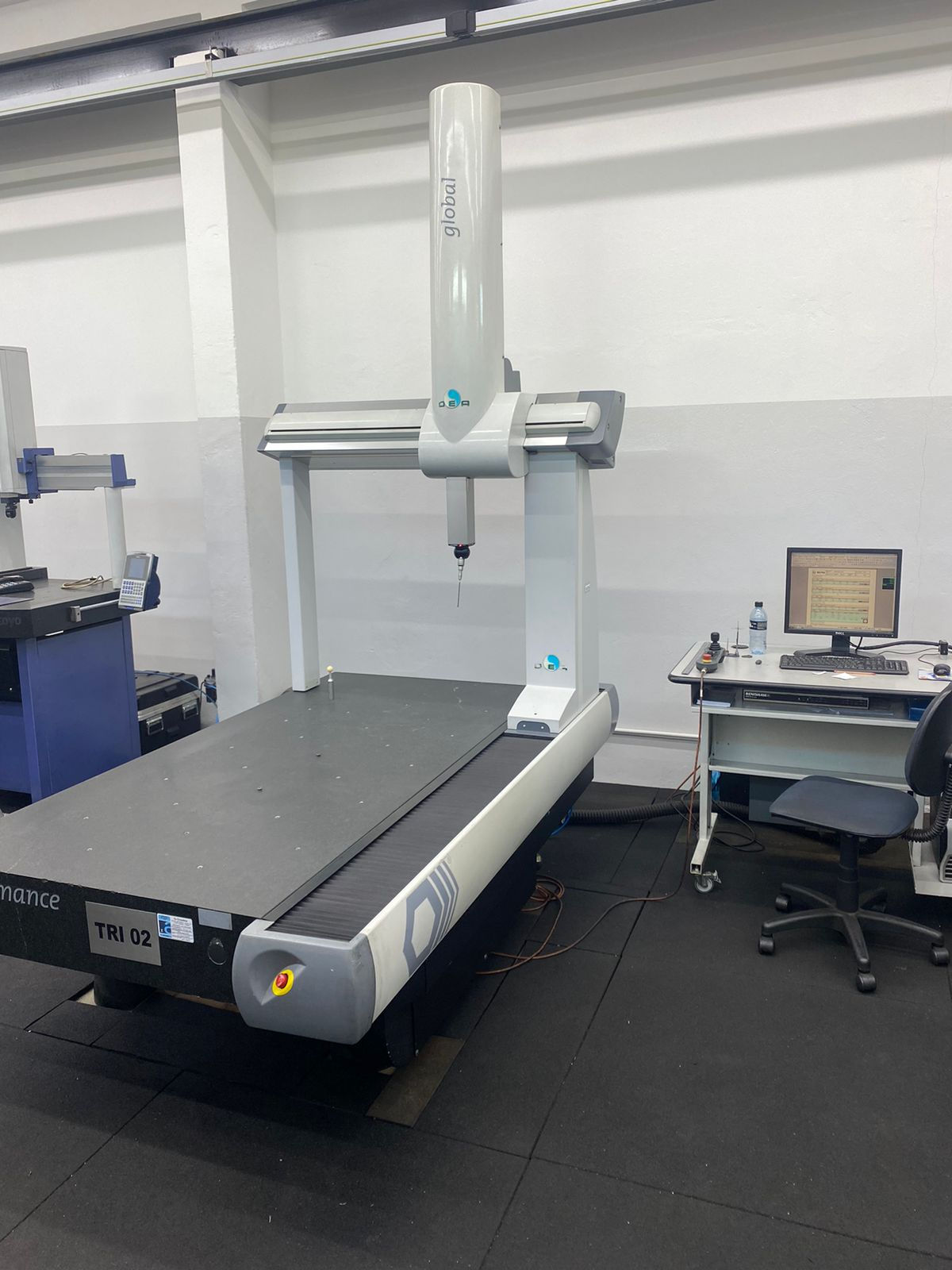 Maquina de Medição Tridimensional Global 091508 Dea B&S CNC